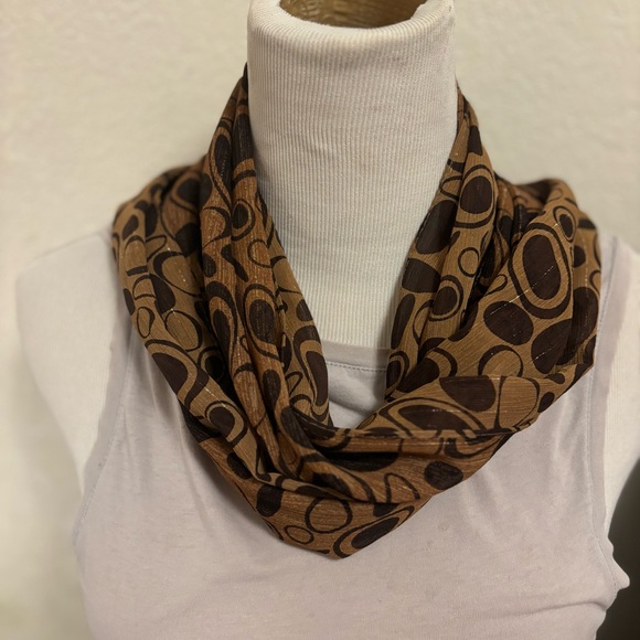 Calvin Klein accent scarf - Picture 3 of 11